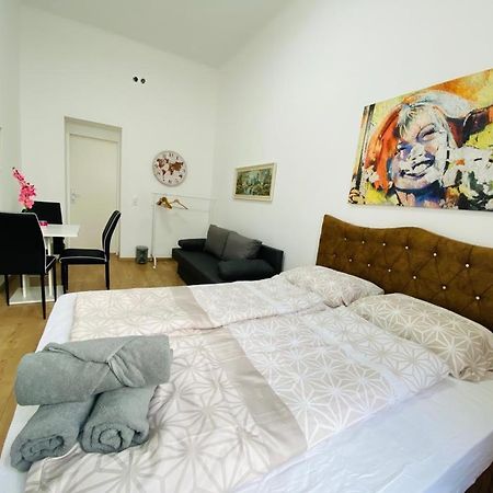 Premium Triple Room Dw Vienne Extérieur photo