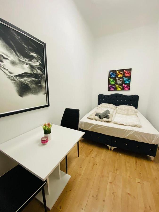 Premium Triple Room Dw Vienne Extérieur photo